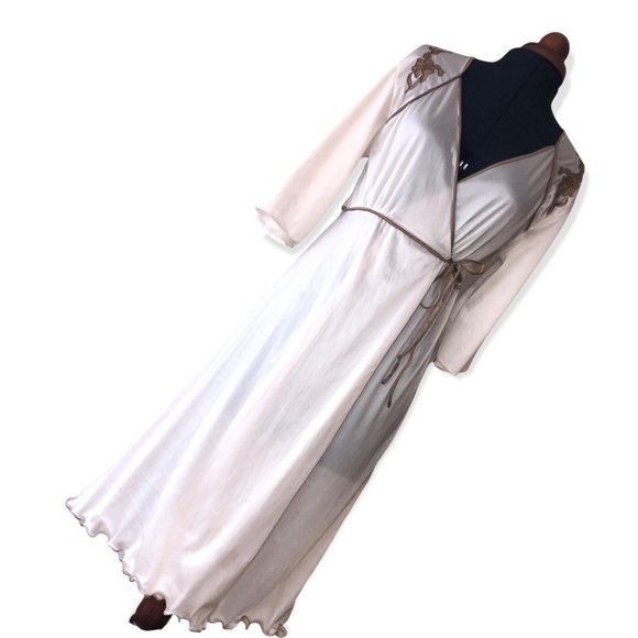 Vintage Other - Vintage Sophia Nylon Wrap In Cream/Cocoa Brown XL